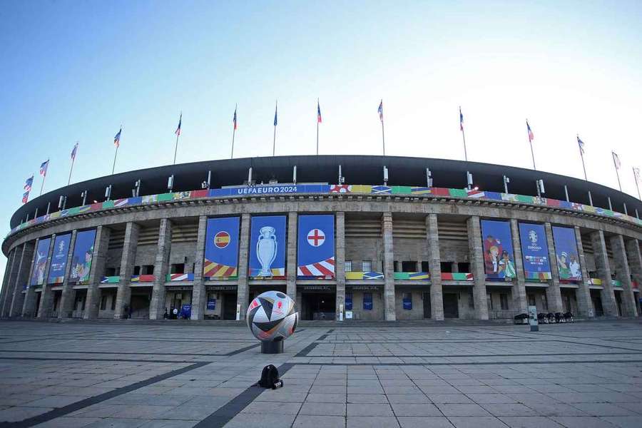 Im Berliner Olympiastadion findet das große EM-Finale statt.