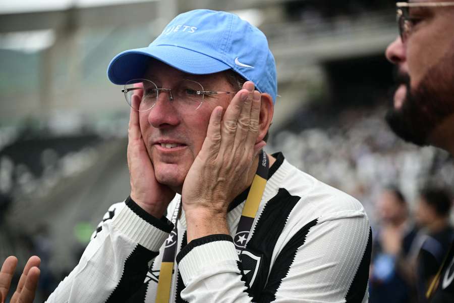 John Textor atravessa crise no Botafogo
