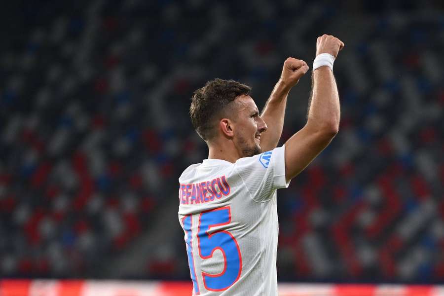 Marius Ștefănescu își negociază revenirea în România