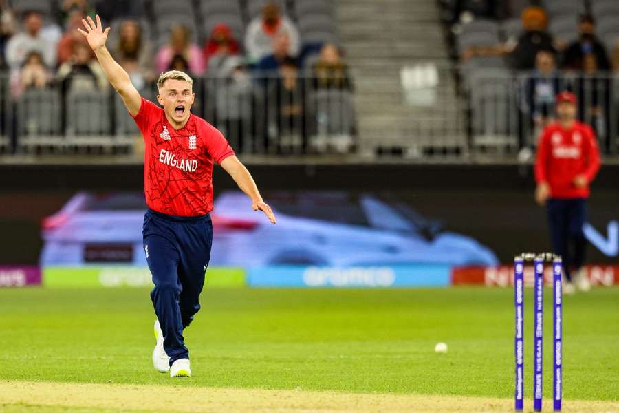 Curran-inspired England beat Afghanistan to launch World Cup bid