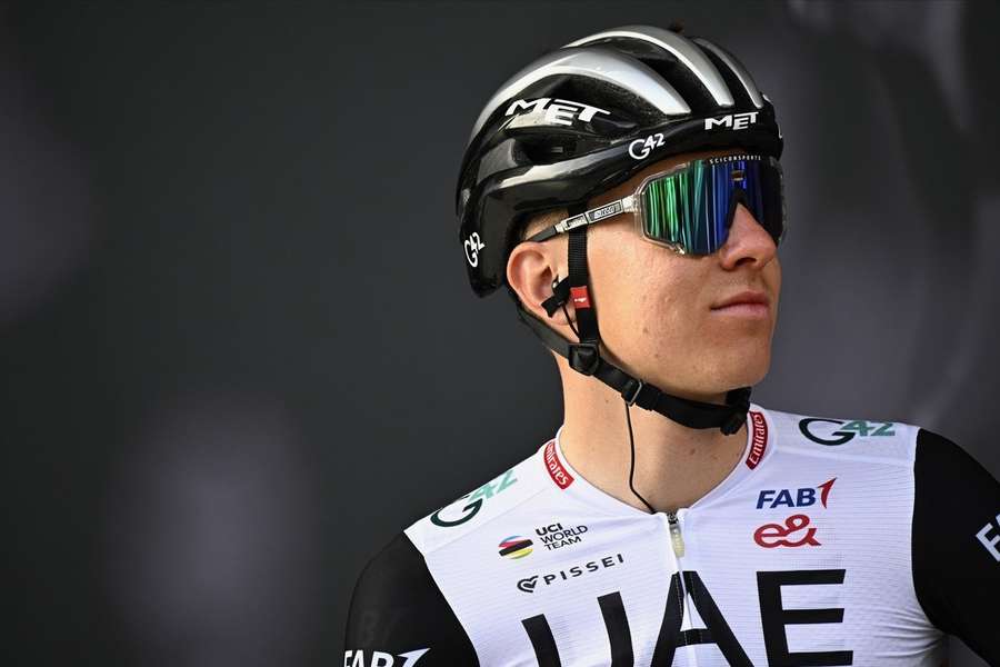 Tadej Pogacar blickt optimistisch auf der anstehende Tour de France.
