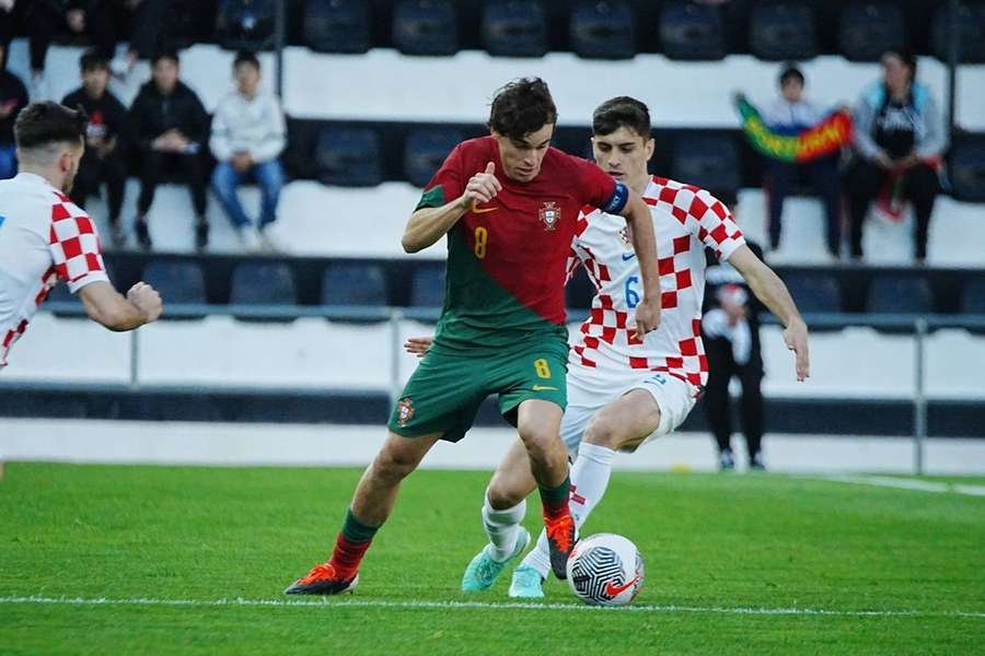 Paulo Bernardo tem estado em destaque no Celtic