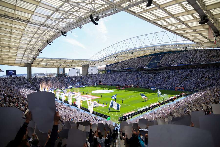FC Porto recebeu aviso da UEFA
