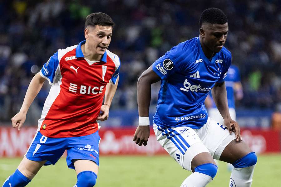 O Cruzeiro deixou escapar o empate no lance final O Cruzeiro deixou escapar o empate no lance final