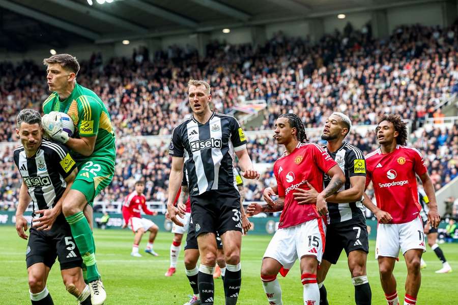 Manchester United - Newcastle, una din partidele care trebuie să aibă loc de Boxing Day Manchester United - Newcastle, una din partidele care trebuie să aibă loc de Boxing Day