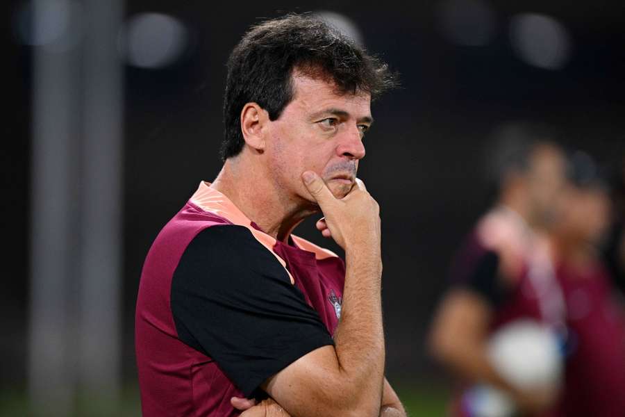 Diniz fez seu 2º jogo à frente do Timão