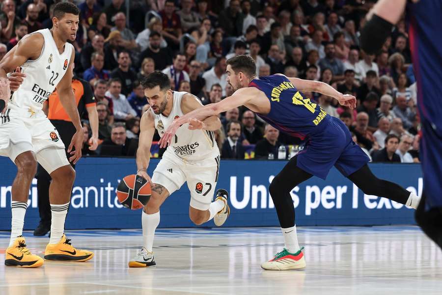 Satoranský proti Realu nedohrál. Satoranský proti Realu nedohrál.