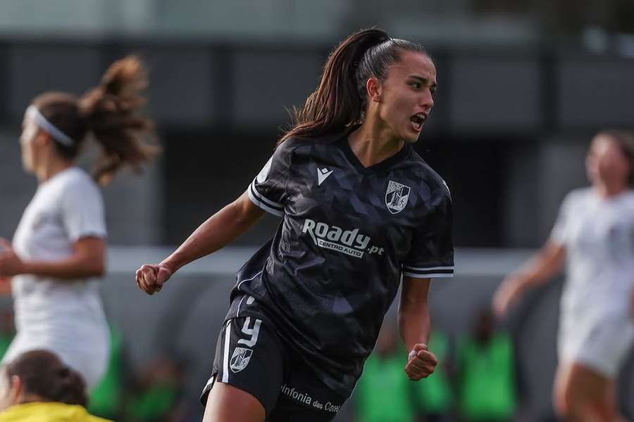 Maria Gaspar com as cores do Vitória SC Maria Gaspar com as cores do Vitória SC