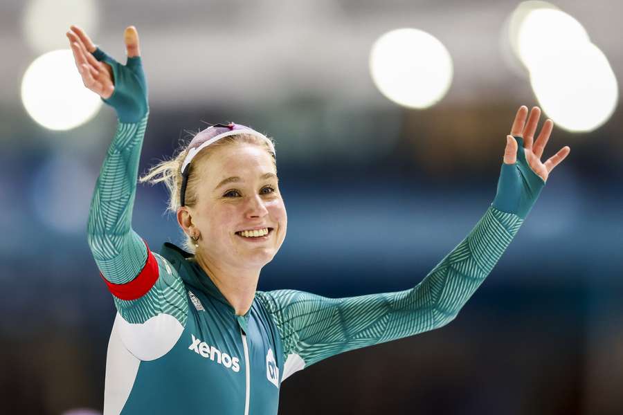 Merel Conijn won in Heerenveen in een tijd van 6.52,92