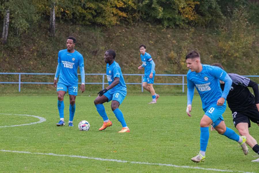 Varnsdorf se topí na dně. V zimě přijdou změny, slibuje šéf. Chystá i náplast pro fanoušky