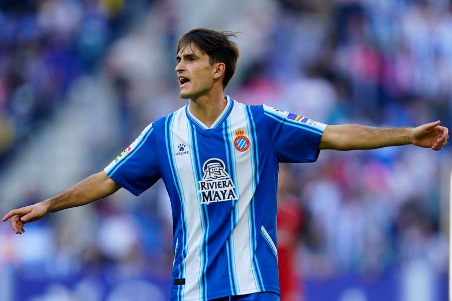 Denis Suárez en su primer partido con el Espanyol