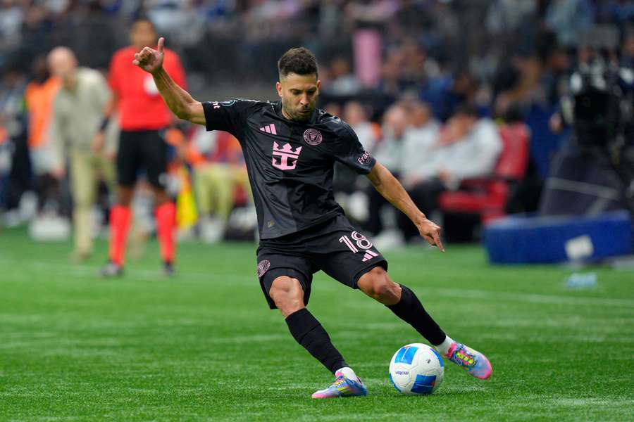 Jordi Alba em ação durante jogo contra o Vancouver Jordi Alba em ação durante jogo contra o Vancouver