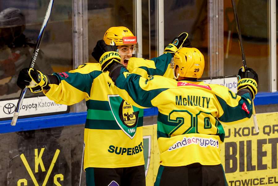 GKS Katowice stawia pierwszy krok do hokejowego finału, Unia Oświęcim pokonana