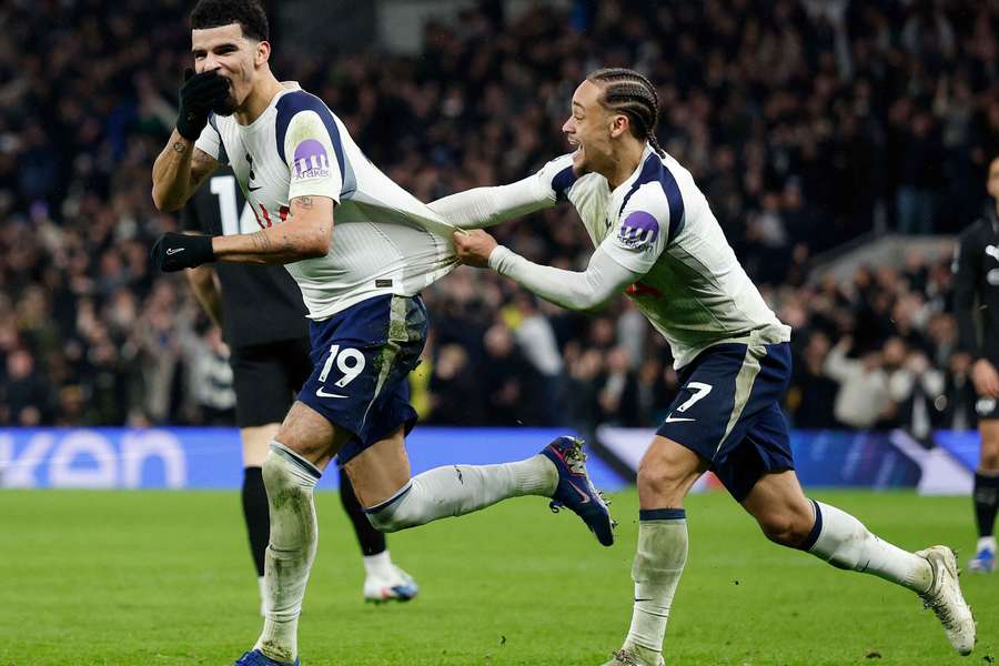Frank hoping Solanke injury not serious after 2-goal Spurs performance