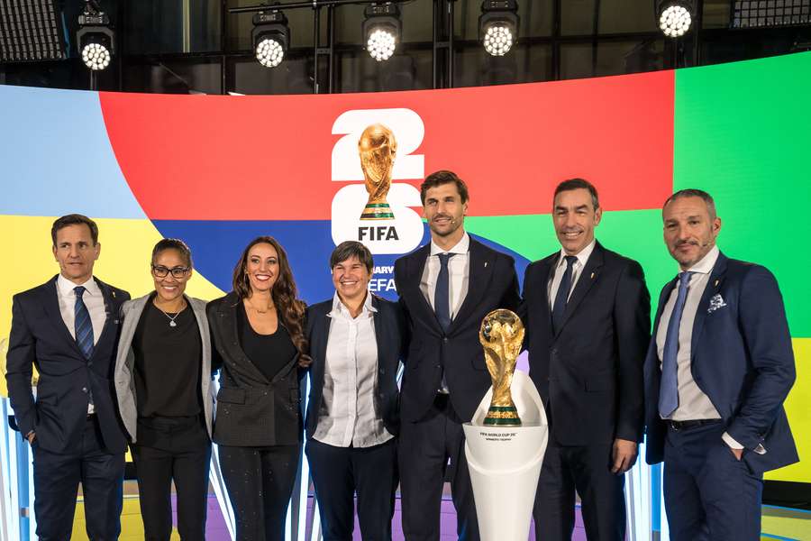 Unter anderem als Losfeen im Einsatz waren Fernado Morientes und Robert Pires Unter anderem als Losfeen im Einsatz waren Fernado Morientes und Robert Pires