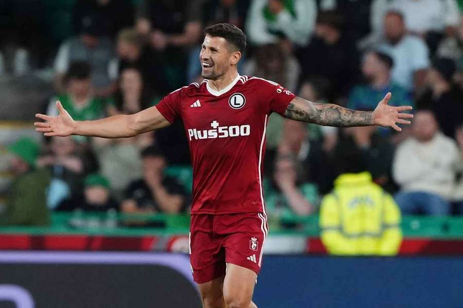 Legia Warsaw's Pawel Wszolek celebrates after scoring against Hibernian