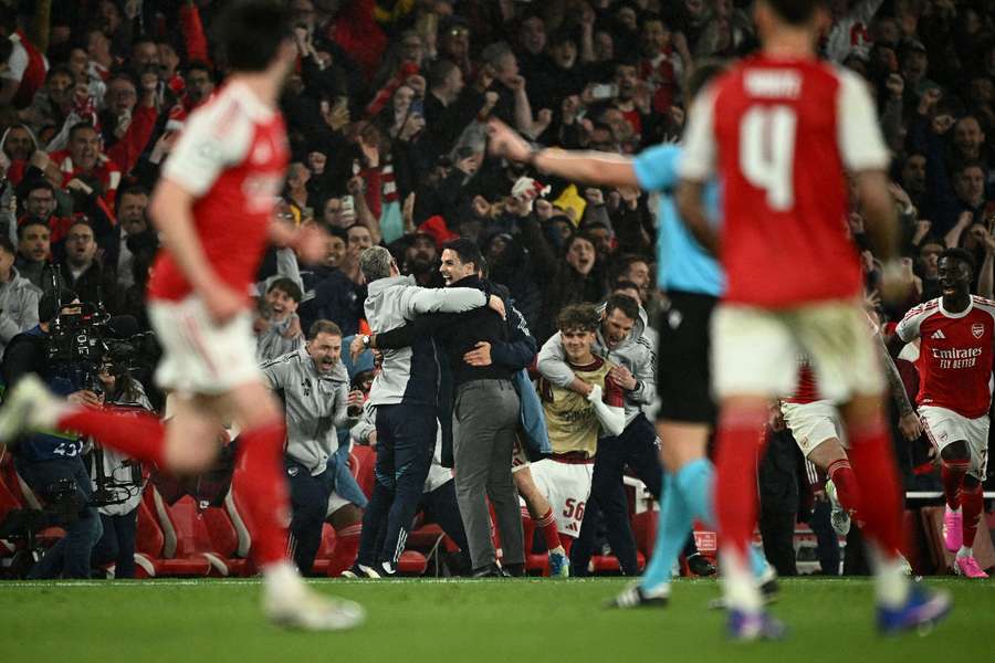 Grenzenloser Jubel im Emirates