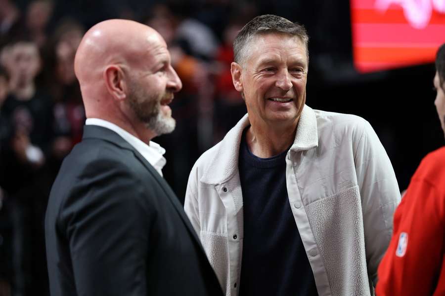 Former Portland Trail Blazers player Detlef Schrempf (centre) with Portland Trail Blazers manager Joe Cronin