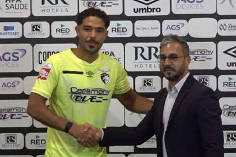 Hamza Alaa reforça baliza dos algarvios