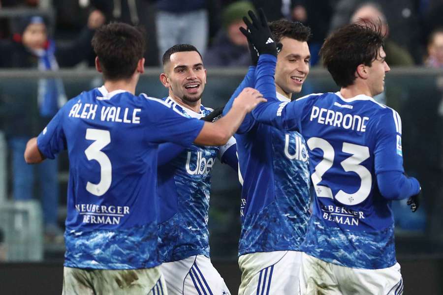 Como zničilo Turín FC 6:0.