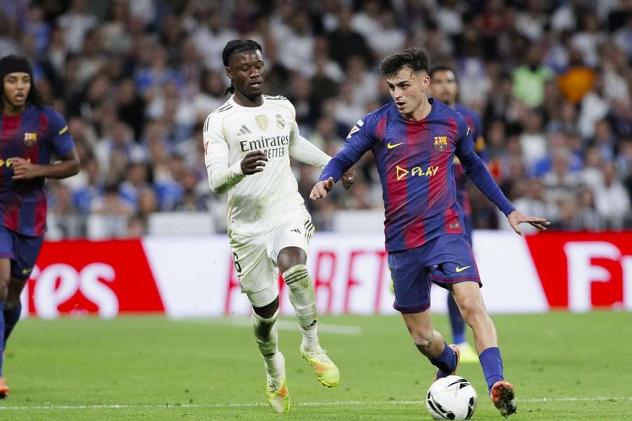 Cazorla urges Spanish football to protect Barcelona pair Pedri and Yamal Cazorla urges Spanish football to protect Barcelona pair Pedri and Yamal