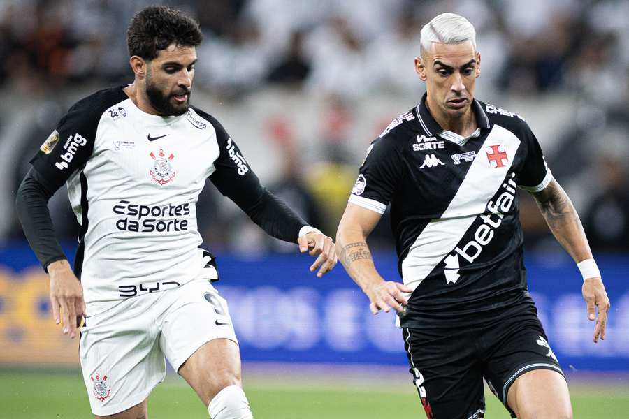 Corinthians e Vasco se enfrentam no domingo (26) pelo Brasileirão
