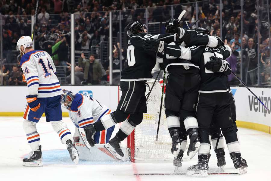 The Kings (right) sent the Oilers (left) into the valley of tears for the time being