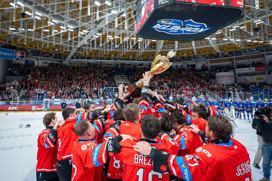 Brněnské derby v aréně Komety ovládli Cavaliers.