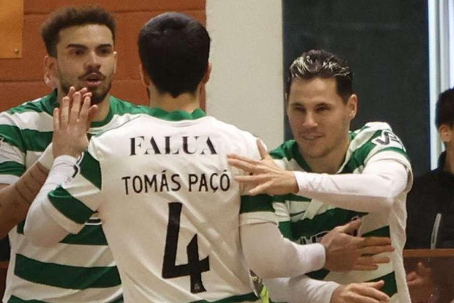 Tomás Paçó e Alex Merlim marcaram na goleada do Sporting