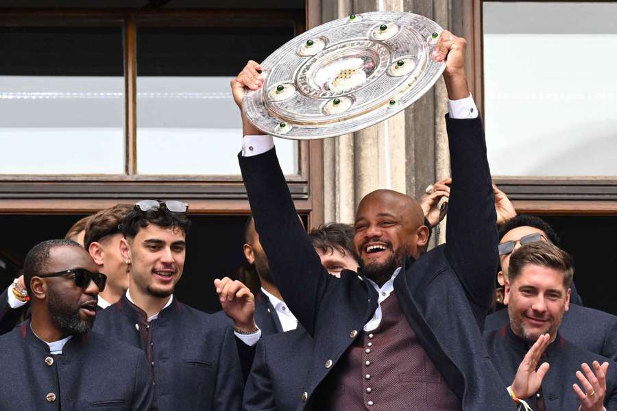 Der FC Bayern will Kompany lange im Verein halten
