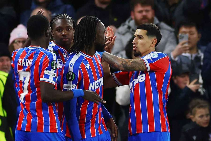 Crystal Palace triunfou sobre o Zrinjski Crystal Palace triunfou sobre o Zrinjski