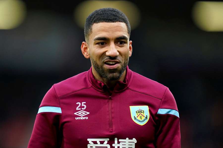 Aaron Lennon se retrage din fotbal: ”A sosit momentul să agăț ghetele în cui”