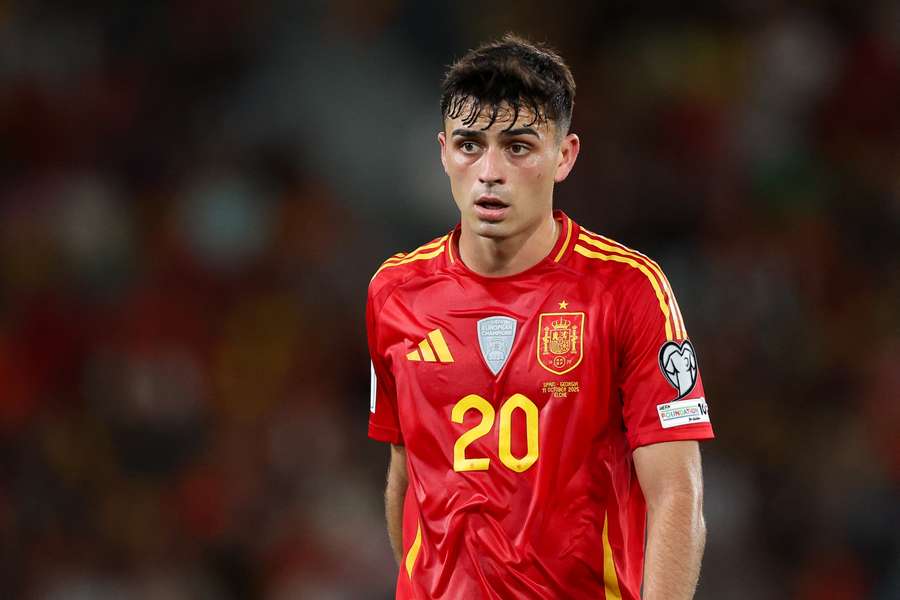 Pedri é um dos destaques da invicta seleção espanhola