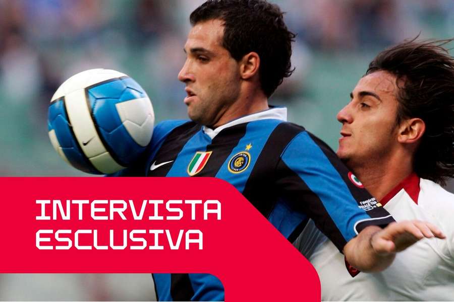 Mariano Gonzalez, davanti ad Alberto Aquilani durante un Inter-Roma