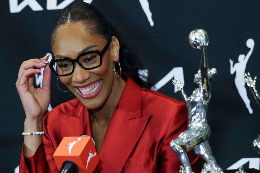 A'ja Wilson et son trophée. A'ja Wilson et son trophée.