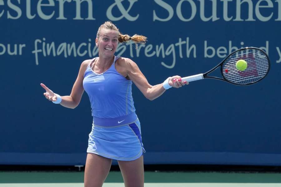 Keys and Kvitova to meet in Cincinnati semis after strong showings