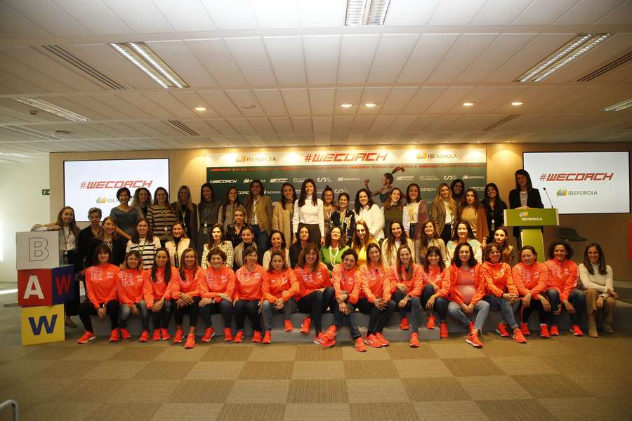 Siete nuevas entrenadoras se suman a WeCoach, el programa que fomenta el deporte femenino