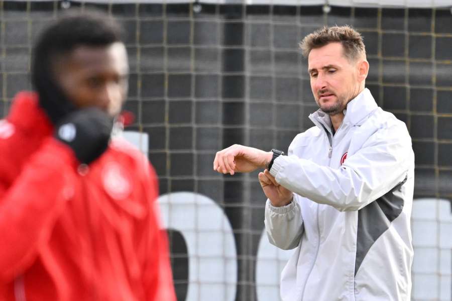 Miroslav Klose während einer Trainingseinheit in Nürnberg Miroslav Klose während einer Trainingseinheit in Nürnberg