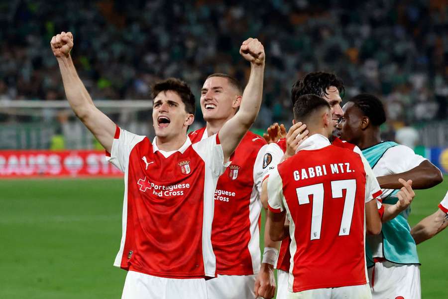 SC Braga eliminou o Betis com vitória por 2-4 em Sevilha