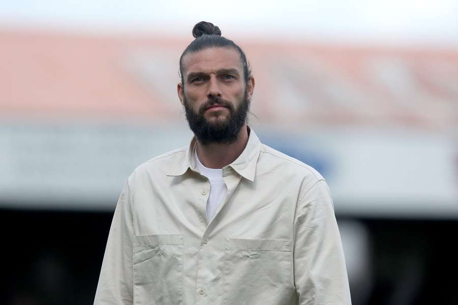 Andy Carroll dezvăluie că a fost agresat sexual de o celebritate de sex masculin Andy Carroll dezvăluie că a fost agresat sexual de o celebritate de sex masculin