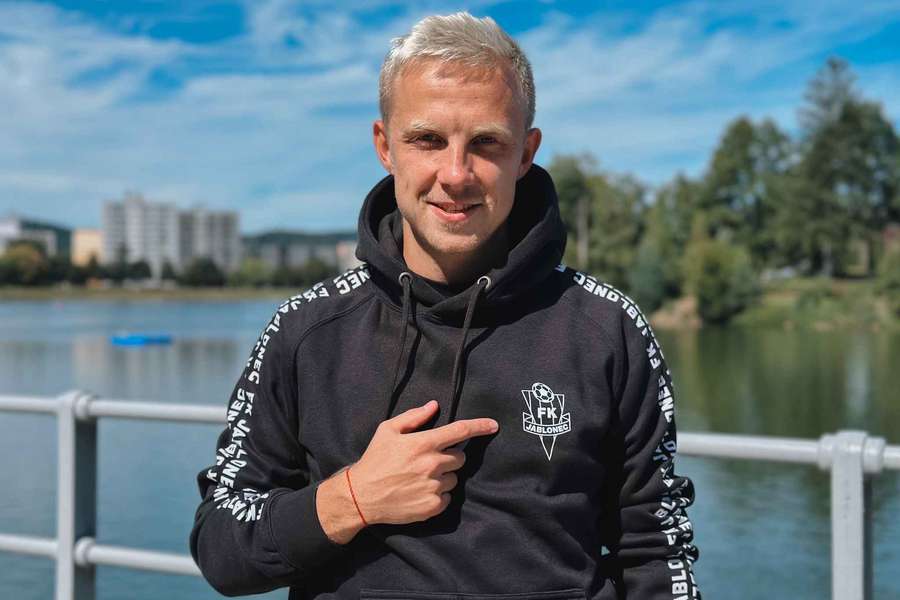 Zorvan podepsal s Jabloncem tříletý kontrakt.