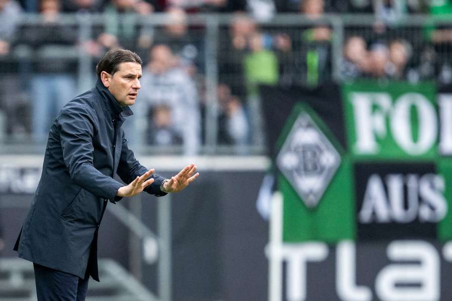 Gerardo Seoane und die Borussia stecken fest.