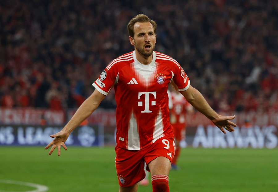 Kane esulta dopo il 2-2