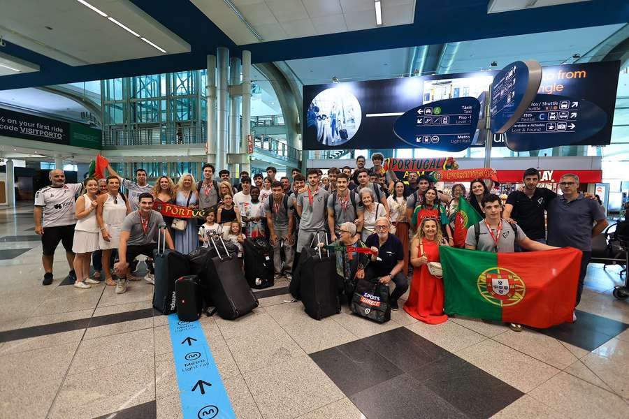 Comitiva dos sub-21 já está em Portugal