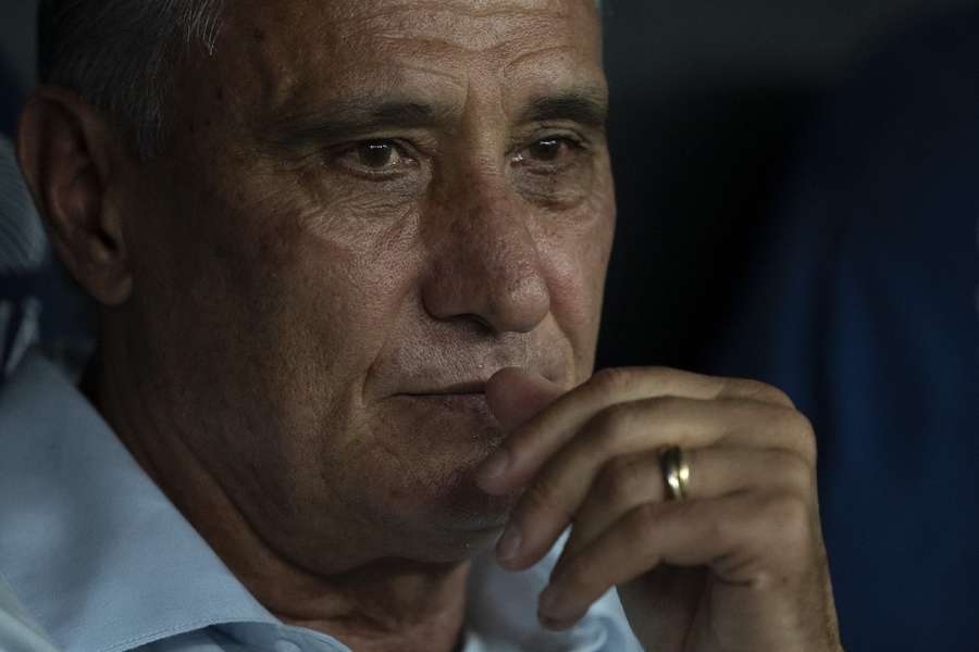 Tite foi despedido esta segunda-feira