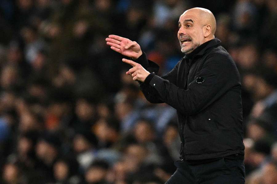 Pep Guardiola, treinador do Manchester City