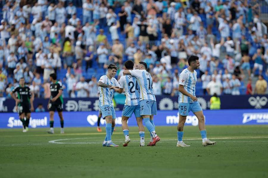 Málaga faz nova tentativa de promoção Málaga faz nova tentativa de promoção