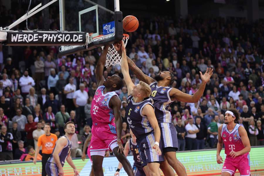 Alba bleibt das Team der Stunde