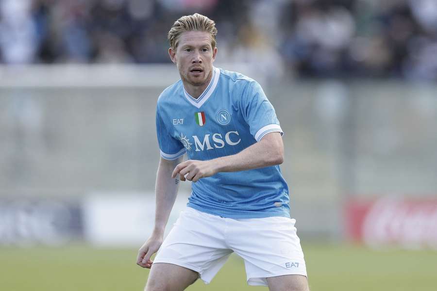 Napoli l-a semnat pe Kevin De Bruyne în vară