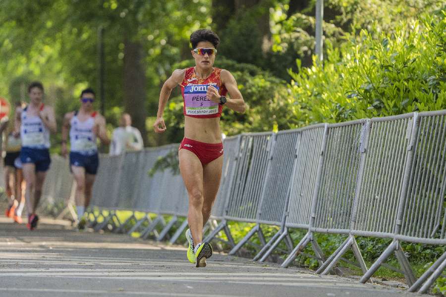 María Pérez, un récord del mundo para superar las decepciones en el deporte